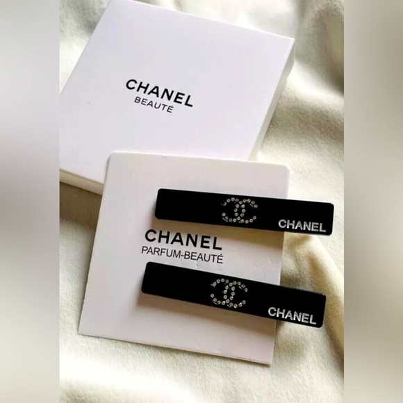 Chanel Hair Clip Hair Accessories Women Black 2 Pieces Chanel Black Hair Clips - Picture 1 of 2